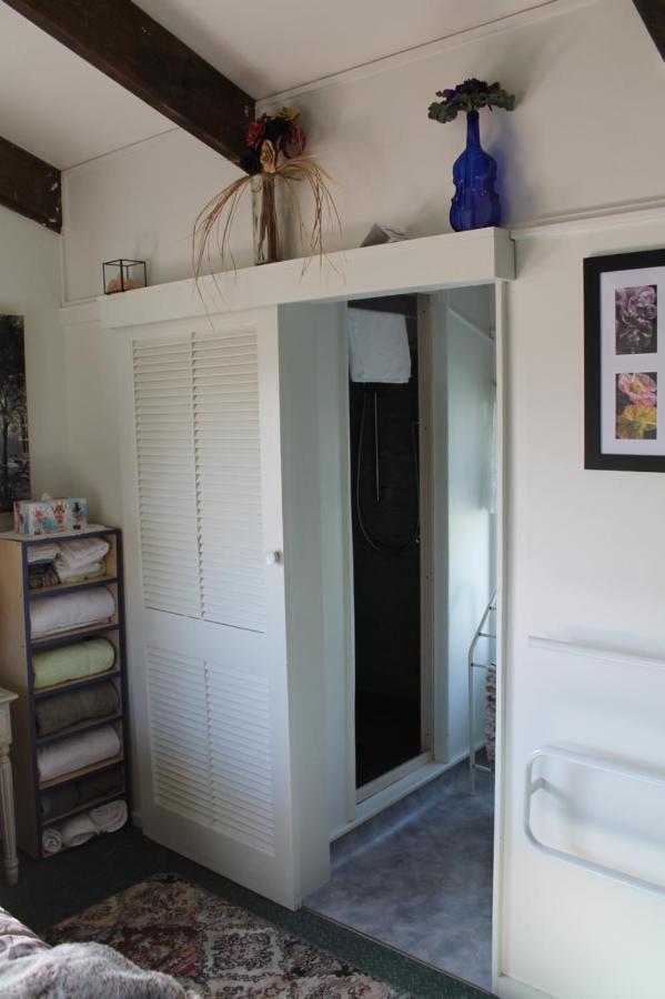 Bed and Breakfast Brockies B N B Rawene Екстер'єр фото